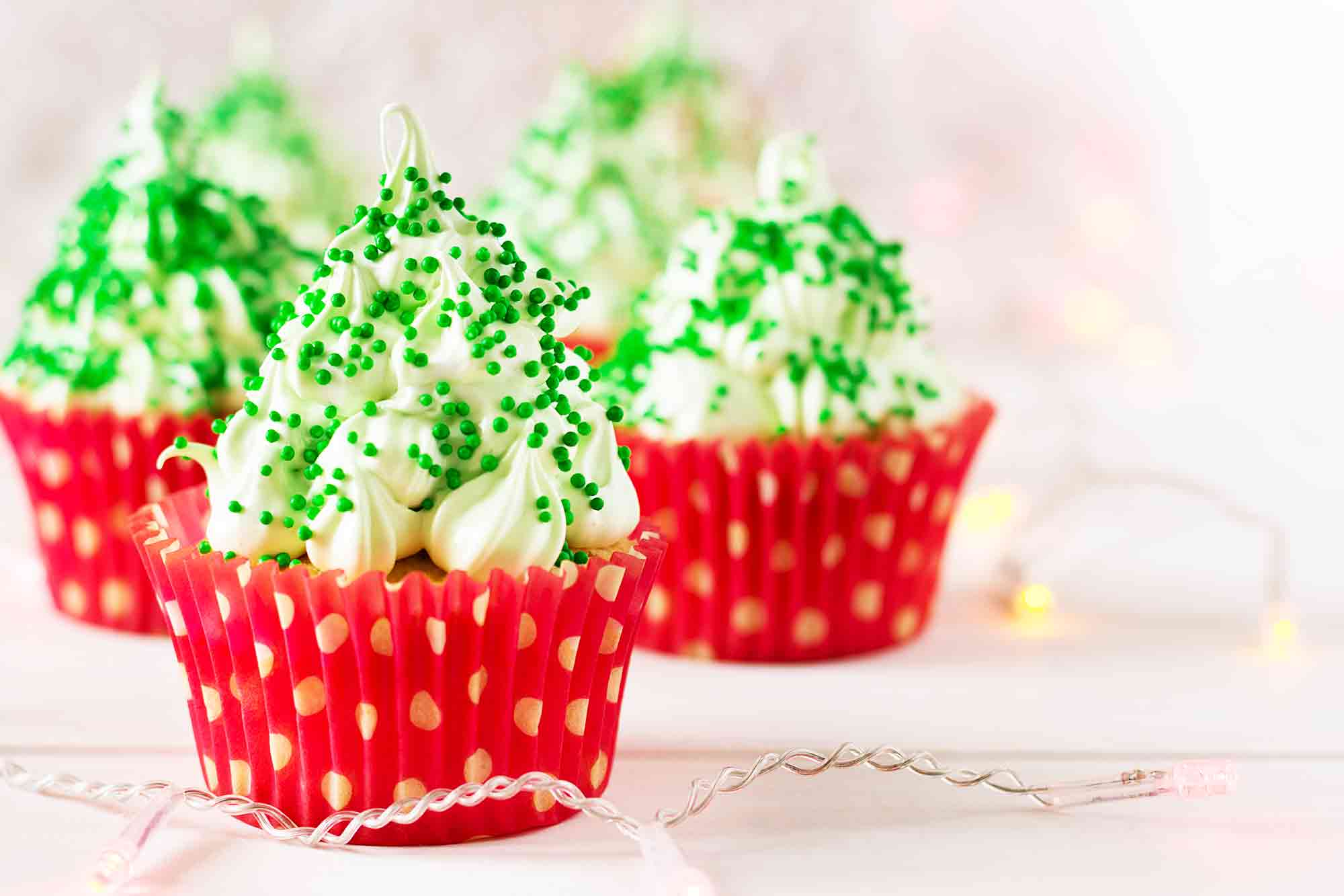 Christmas Tree Shape Cupcakes Recipe